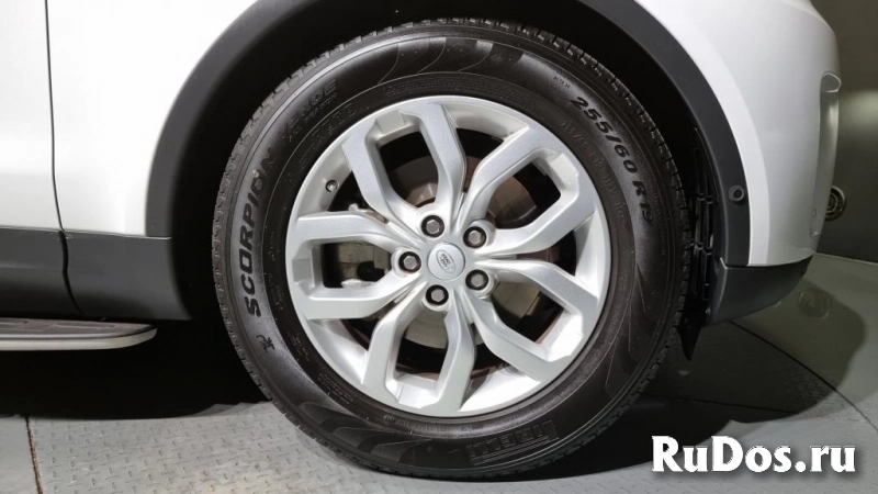 Land Rover Discovery 5 изображение 6