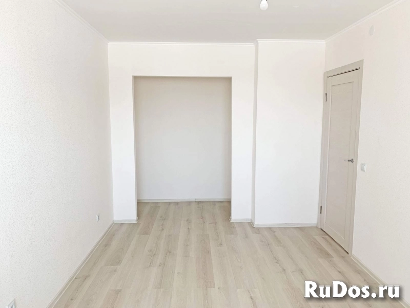 Продам 2 комнатную квартиру 60 м2 фотка