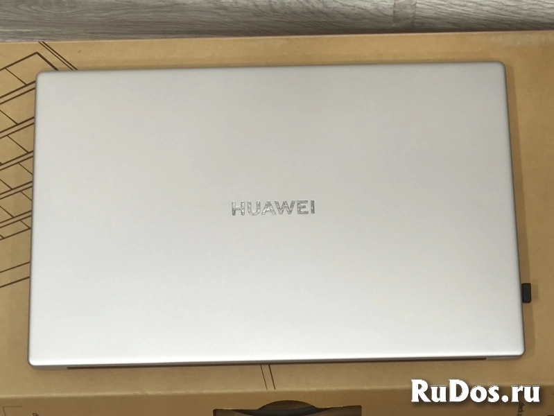 Ноутбук Huawei фотка