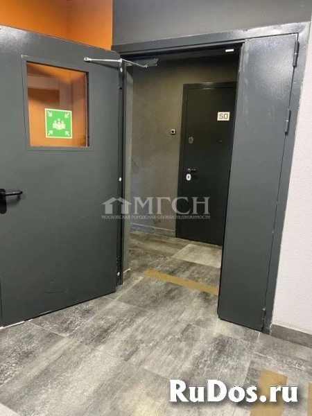 Продам 2 комнатную квартиру 56 м2 изображение 8