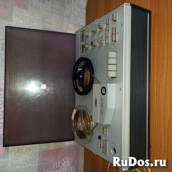 Катушечный магнитофон эльфа201-3. изображение 3