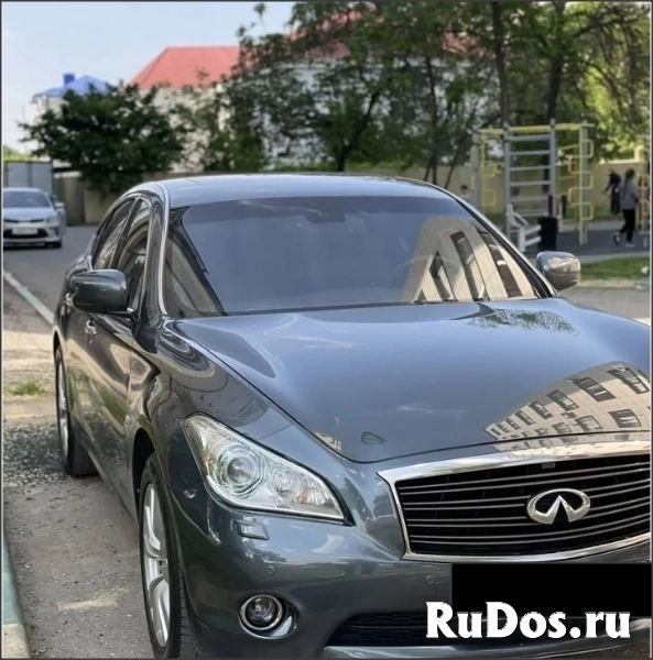 Infiniti Q70/M фотка