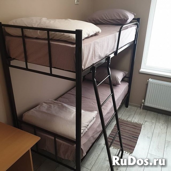 Кровати на металлокаркасе, двухъярусные, односпальные для фотка