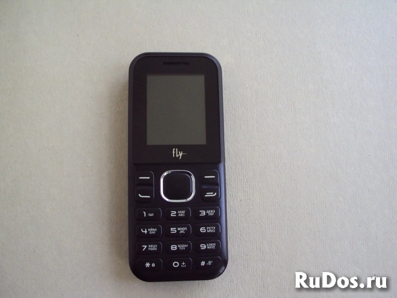 Телефон Fly DS107D фотка