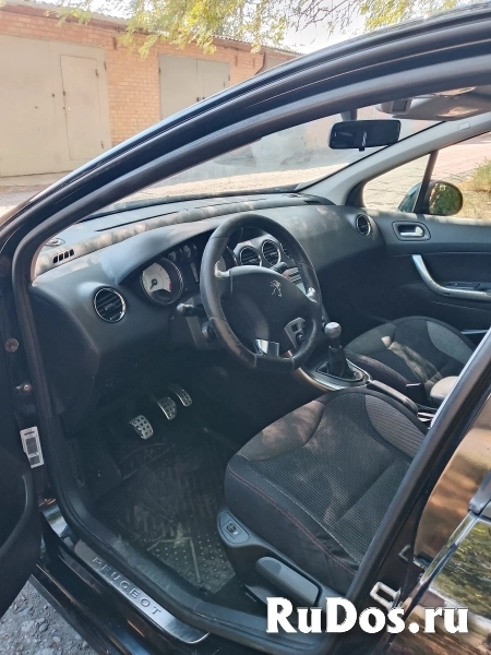 Продам автомобиль Peugeot 308 2011 года выпуска изображение 5