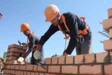 Требуются мастера на стройку картинка из объявления