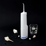 Ирригатор Revyline RL650 в белом дизайне, компактный в объявлении 1 фото Ирригатор Revyline RL650 в белом дизайне, компактный картинка из объявления