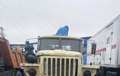 Кран-манипулятор автомобильный в объявлении 3 фото Кран-манипулятор автомобильный картинка из объявления