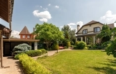 Продам дом 225 м2 в объявлении 10 фото Продам дом 225 м2 картинка из объявления