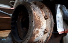 редуктор поворота hitachi zx 230-1 картинка из объявления