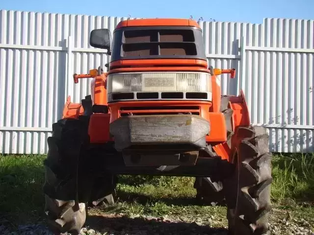 Японский мини-трактор KUBOTA GT-3 в объявлении 12 фото Японский мини-трактор KUBOTA GT-3 картинка из объявления
