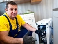 Ремонт стиральных машин с выездом картинка из объявления