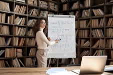 Репетитор по математике (удаленно) картинка из объявления