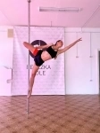 Школа танца на пилоне для взрослых, растяжка, йога в объявлении 4 фото Школа танца на пилоне для взрослых, растяжка, йога картинка из объявления