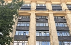 Продам коммерческую недвижимость 223.2 м2 картинка из объявления