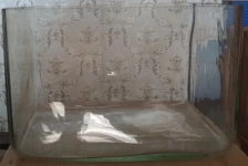 Полностью стеклянный аквариум (сплошной) объемом 11 литров картинка из объявления
