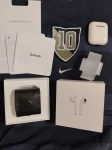 Apple Airpods 2 оригинал в объявлении 5 фото Apple Airpods 2 оригинал картинка из объявления